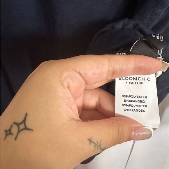 Bloomchic Floral Sleeves Sweatshirt - Picture 6 of 7